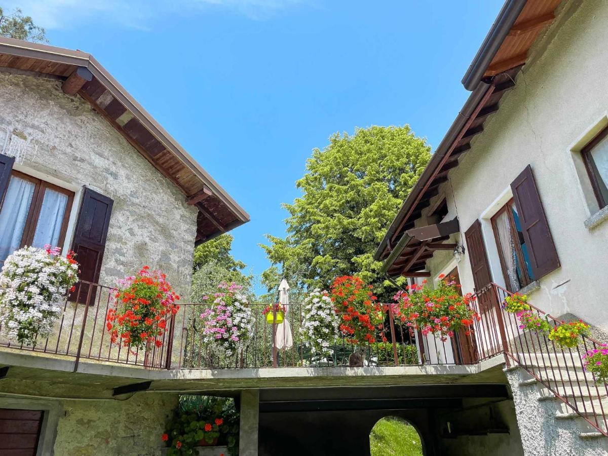 Appartamento Tivano Balcone Con Vista Lago ベッラージョ エクステリア 写真